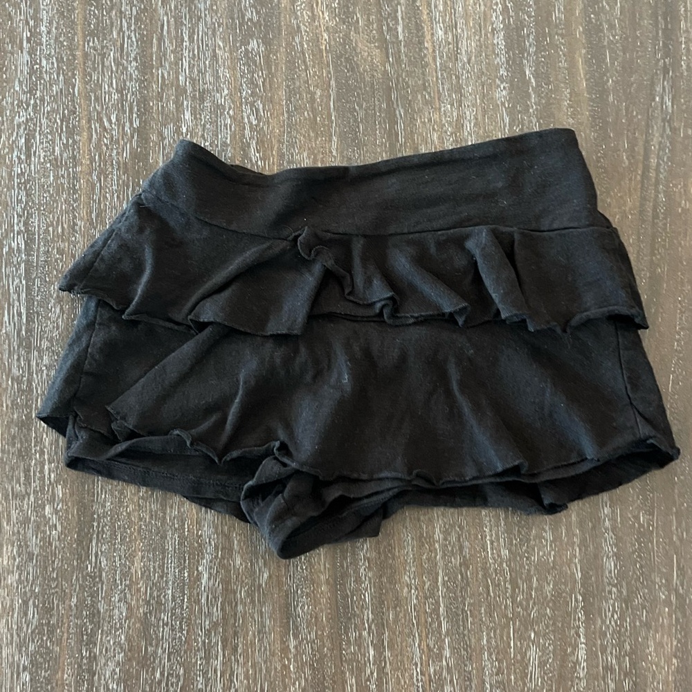 Black Ruffled Girls Shorts XS 5/6